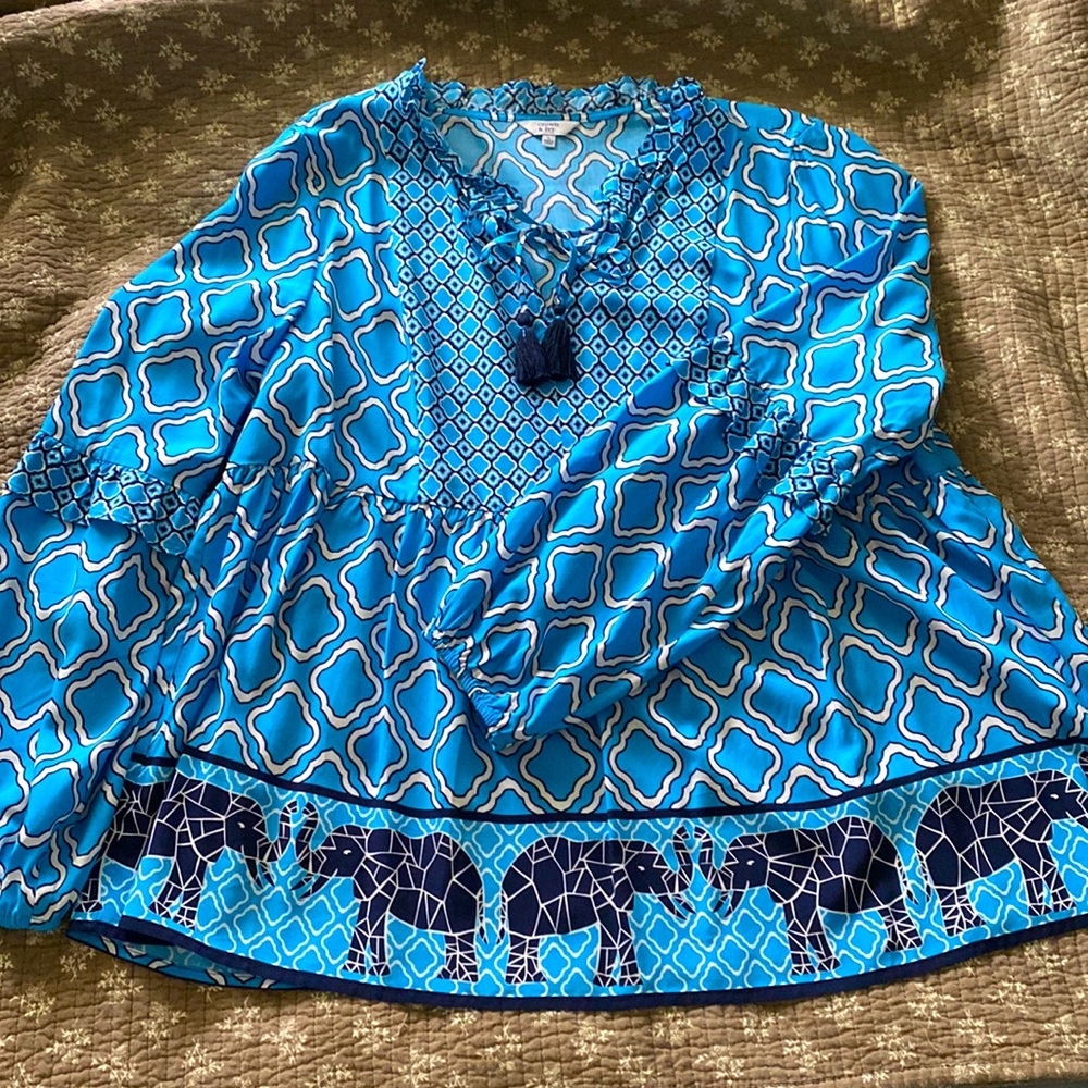 Crown & Ivy -Large NWOT